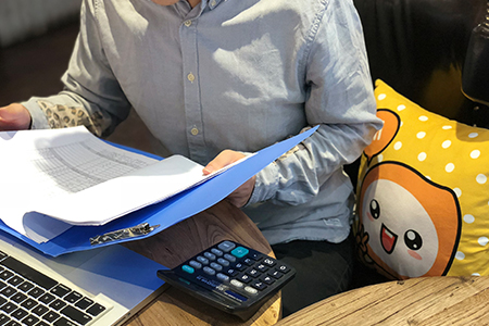 兩部門關(guān)于金融企業(yè)涉農(nóng)貸款和中小企業(yè)貸款損失準備金稅前扣除有關(guān)政策的公告